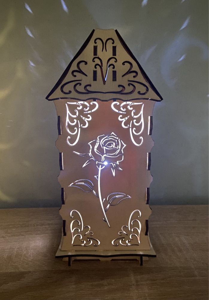 Lampion LED na grób, drewniany znicz z personalizacją! MAŁY