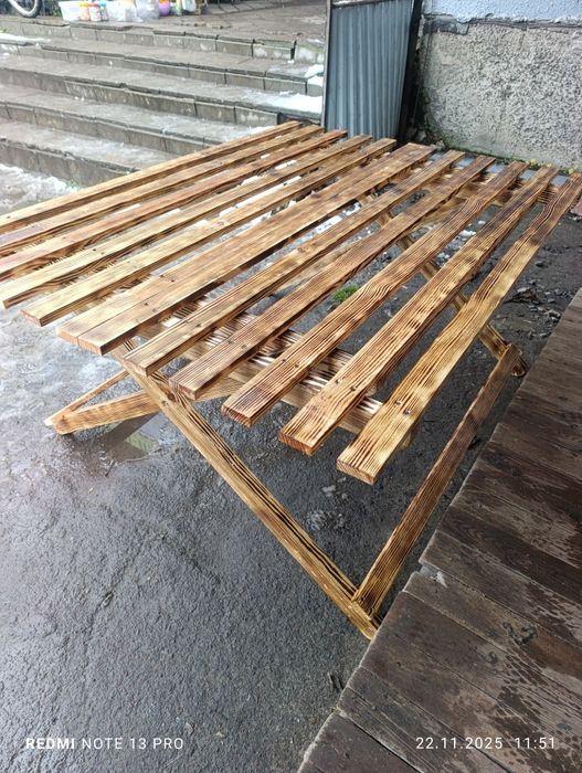 Стіл розкладний дерев'яний