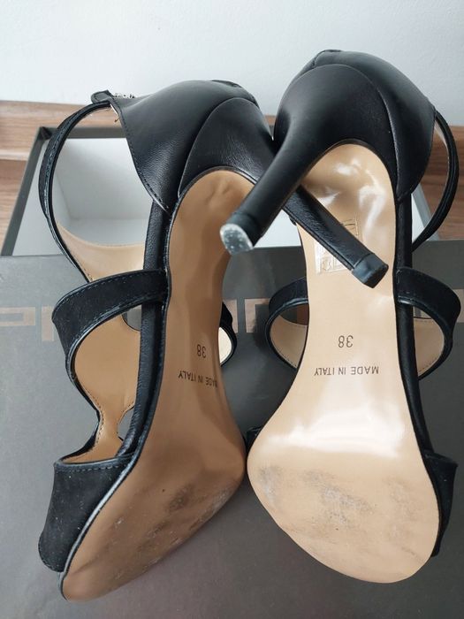 Czarne, skórzane szpilki Prima Moda r.38
