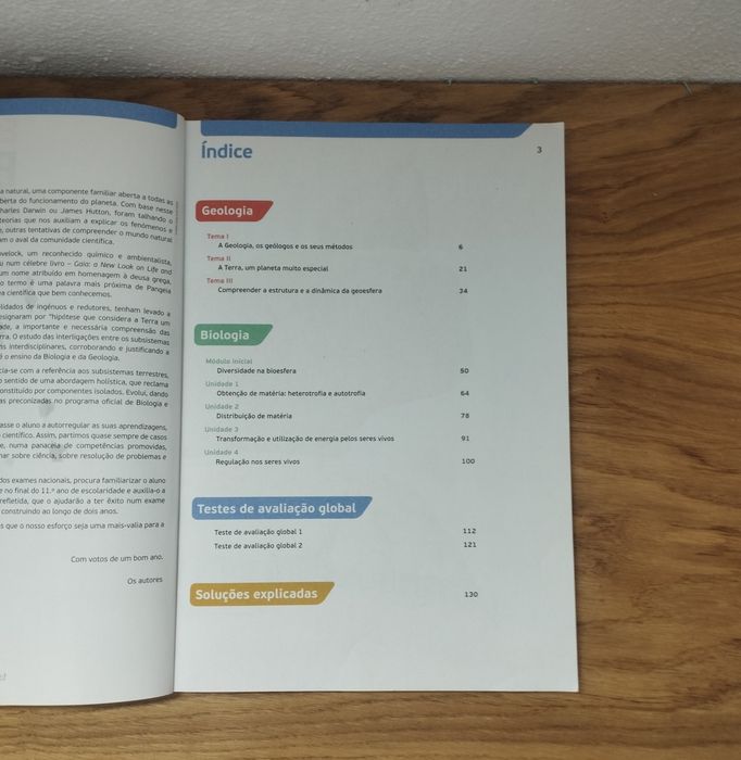 Livro de exercícios de Biologia e Geologia 10° ano