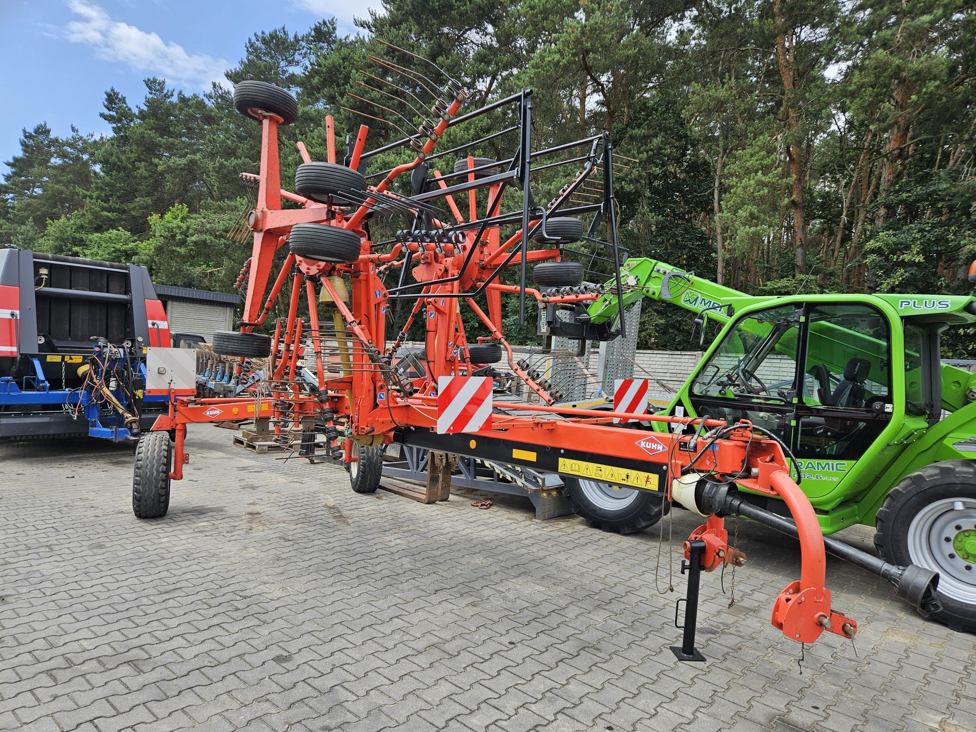 Zgrabiarka Kuhn GP 7501 Faktura