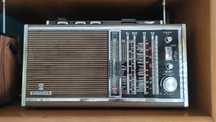 Radio Grundig satéllite 6000