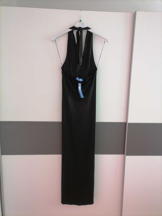 Nowa długa czarna sukienka Goddiva