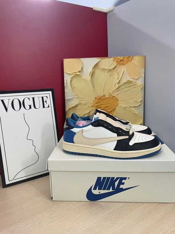 Nowe buty Jordan1_Retro_Low_OG SP_Fragment x_Travis Scott R.41