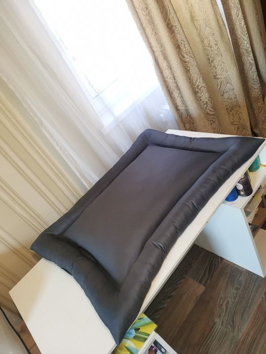 Лежанка для собак 95*73см