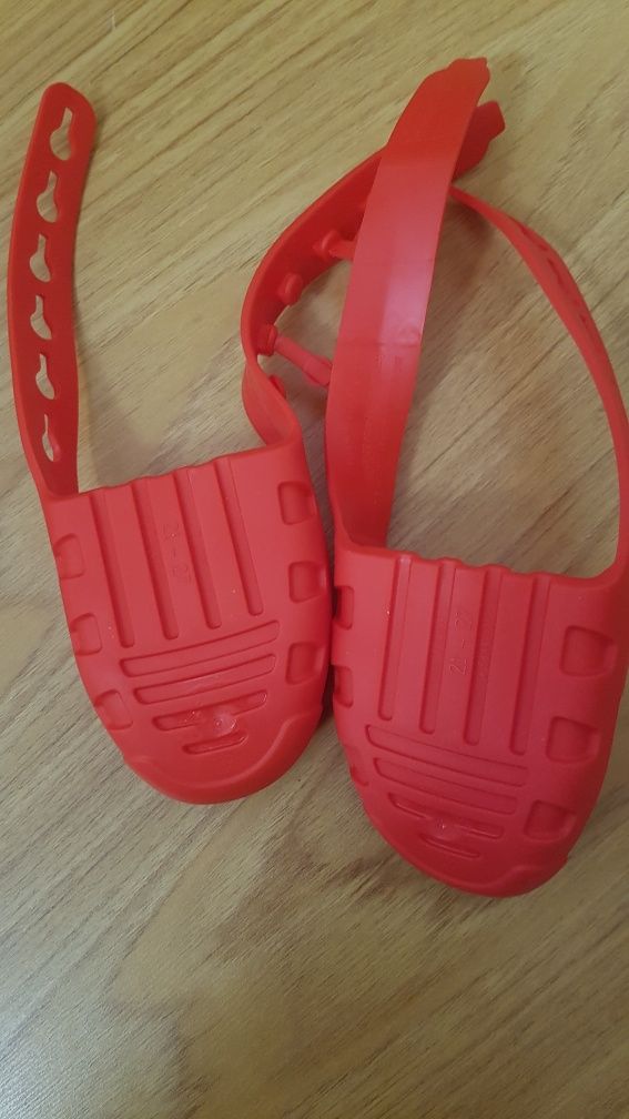Protetor para sapatos vermelho NOVO