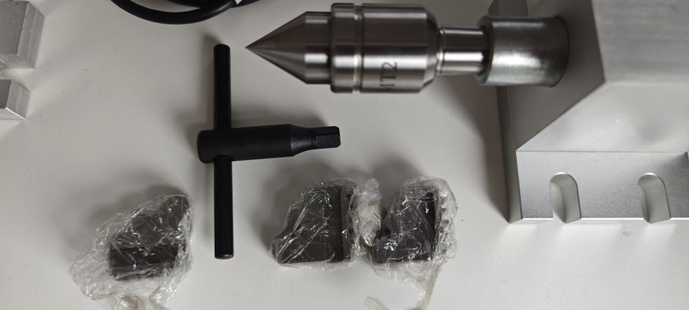 Czwarta Oś CNC Obrotowa Zestaw do frezarki, jak nowa, uchwyt 80mm