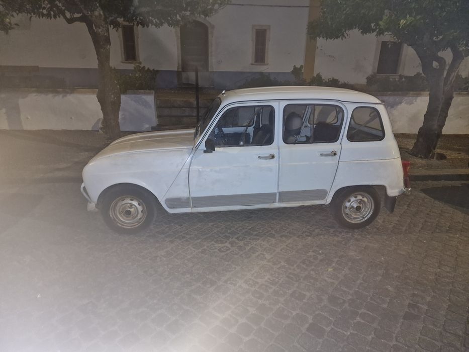 Renault 4 L GTL venda ou troca por mota