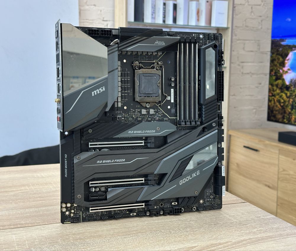 Материнська плата MSI MEG Z490 1200 GODLIKE 10GbE WiFi Bluetooth