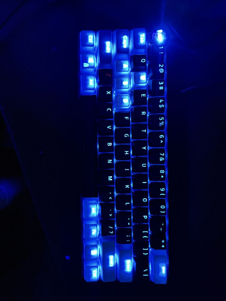 Teclado razer hunstman mini 60%