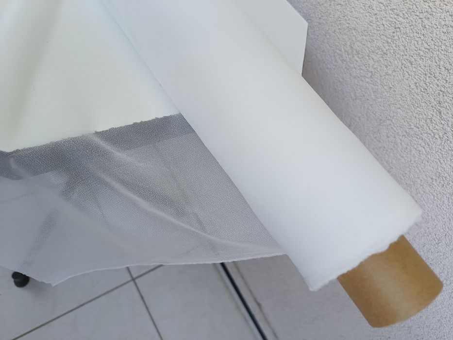 Wkład odzieżowy biały