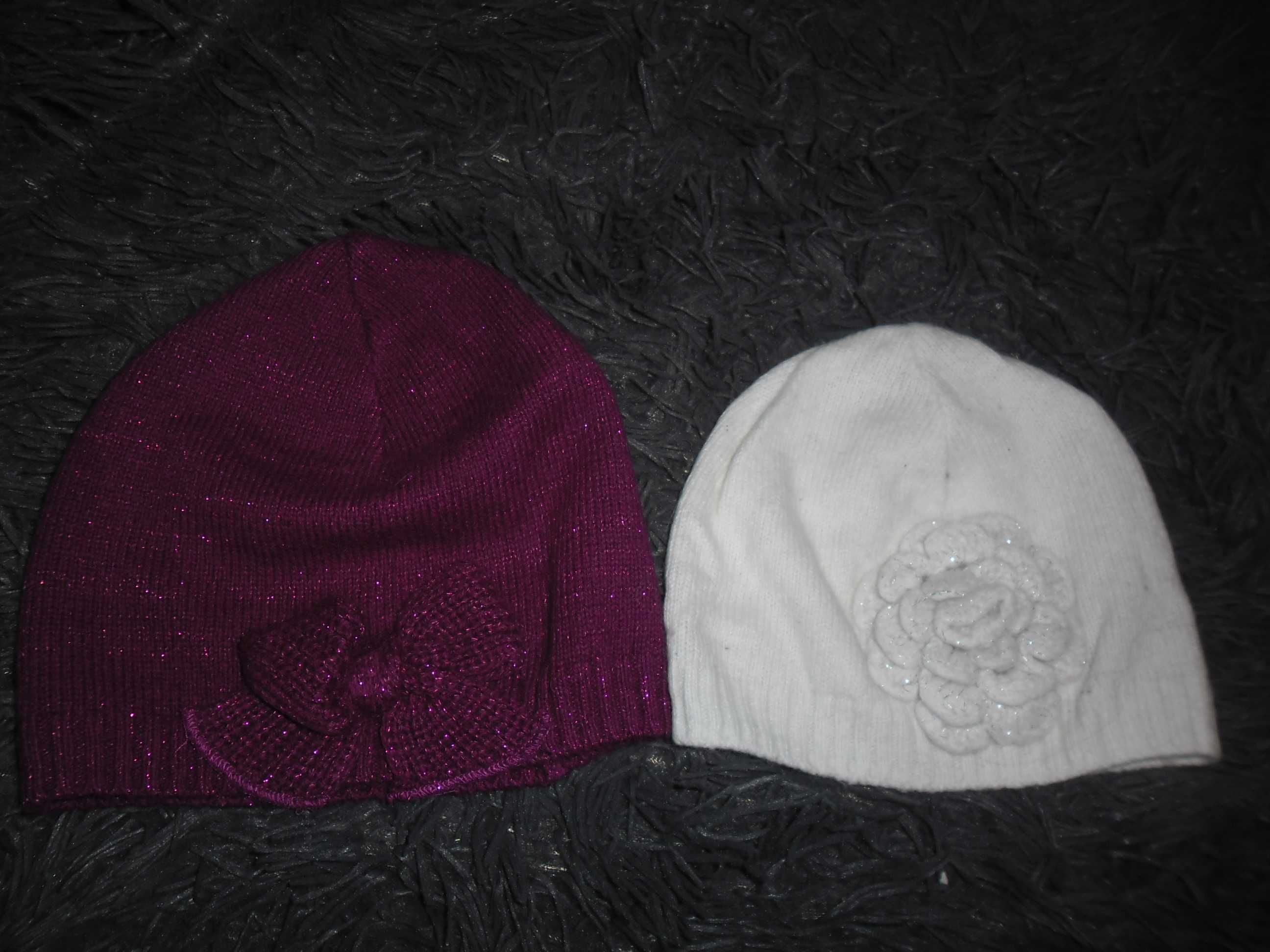 H&M 2pak czapka+fiolet z kokard+ biała z kwiatem srebrna nitka 122/128