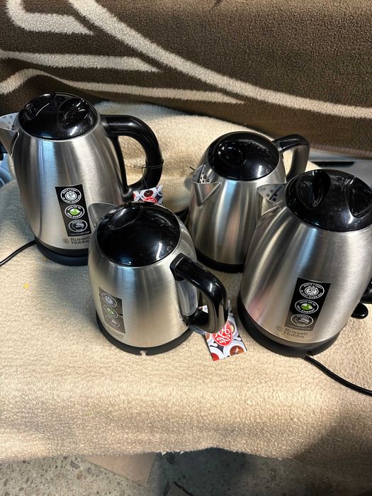 Електрочайник Russell Hobbs 24991-70