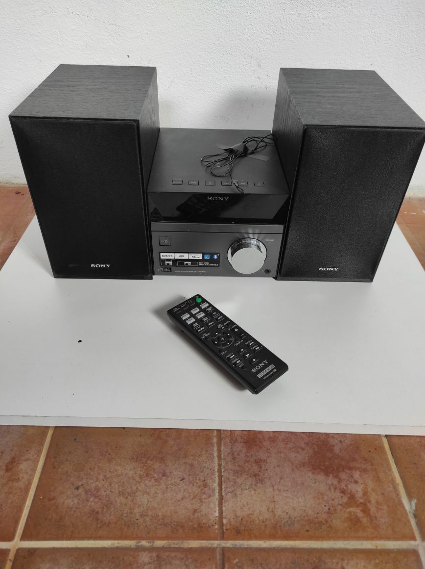 Aparelhagem Sony Home Áudio System CMT-SBT40D