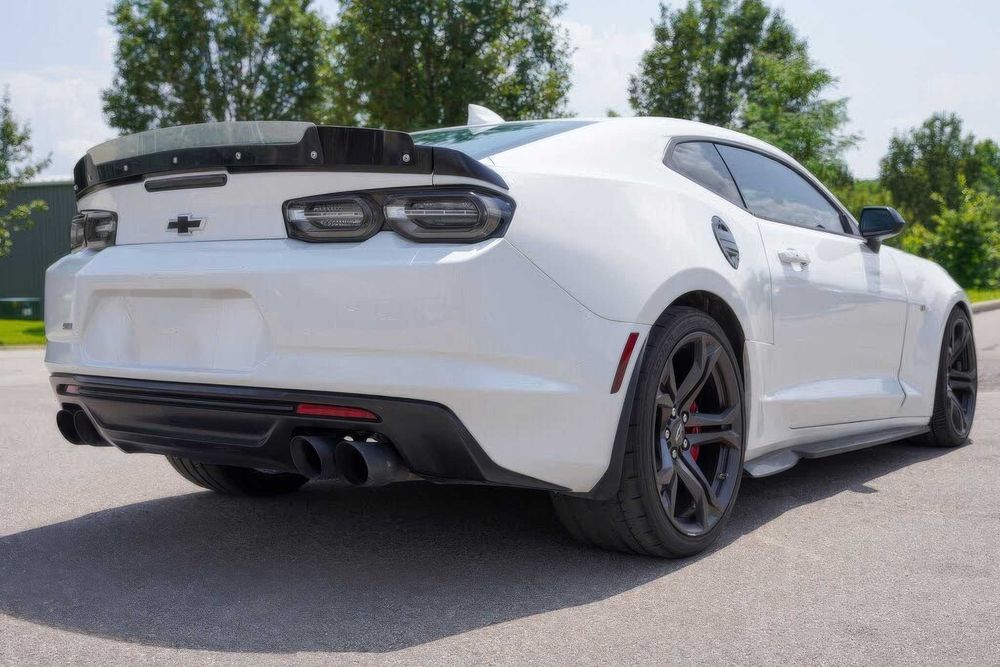 Chevrolet Camaro 1SS Coupe      2020