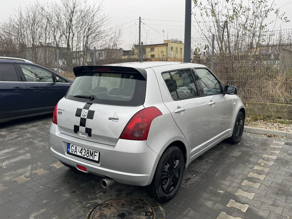 Suzuki Swift 2006 rok 1.3 Benzyna