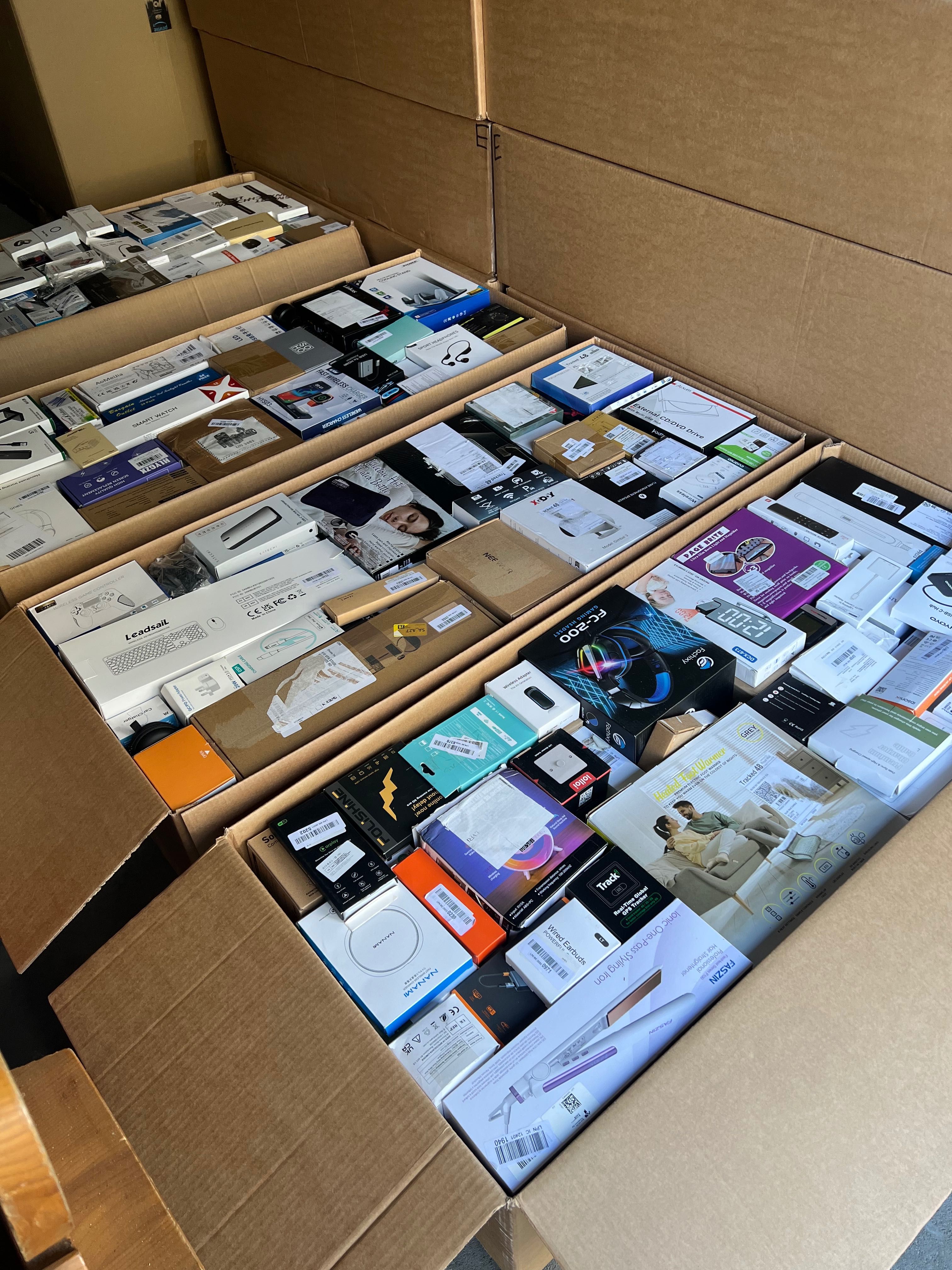Amazon box multimedia elektronika A B