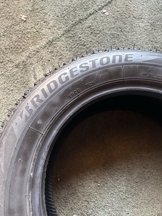 2x 195/60R15 88T BRIDGESTONE BLIZZAK LM001 opona zimowa M+S 3PMSF