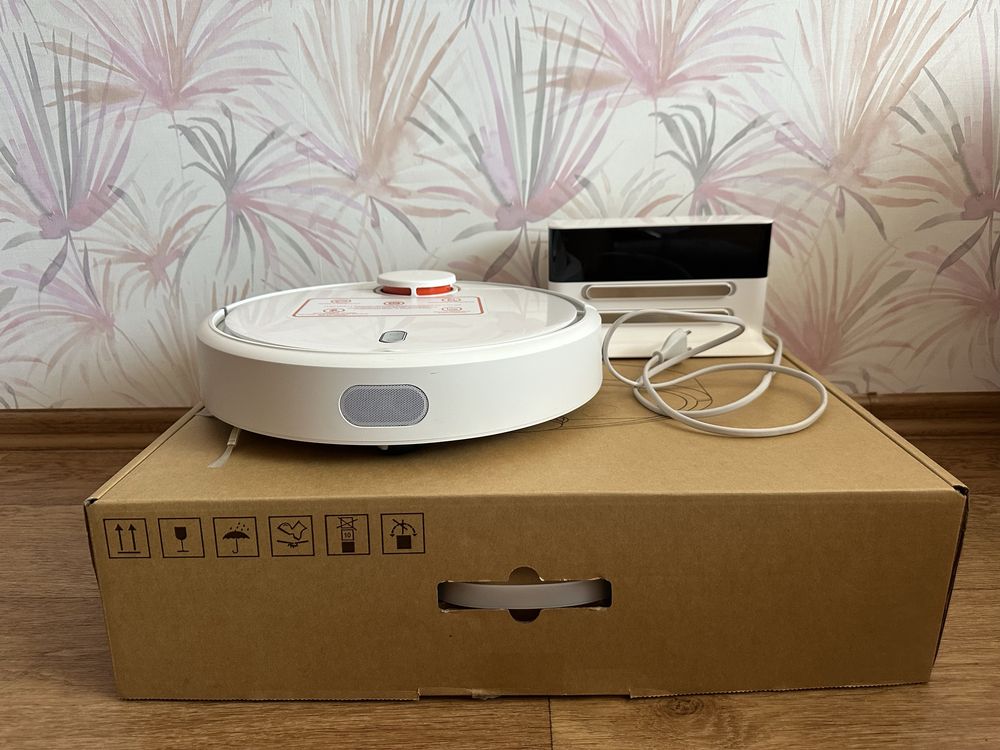 Робот пилосос Xiaomi Mi Robot Vacuum Cleaner SDJQRO2RR