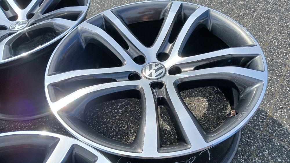19" VW Tiguan R-line 5x112  9j et33  5N0 oryginal / Passat  Super Stan