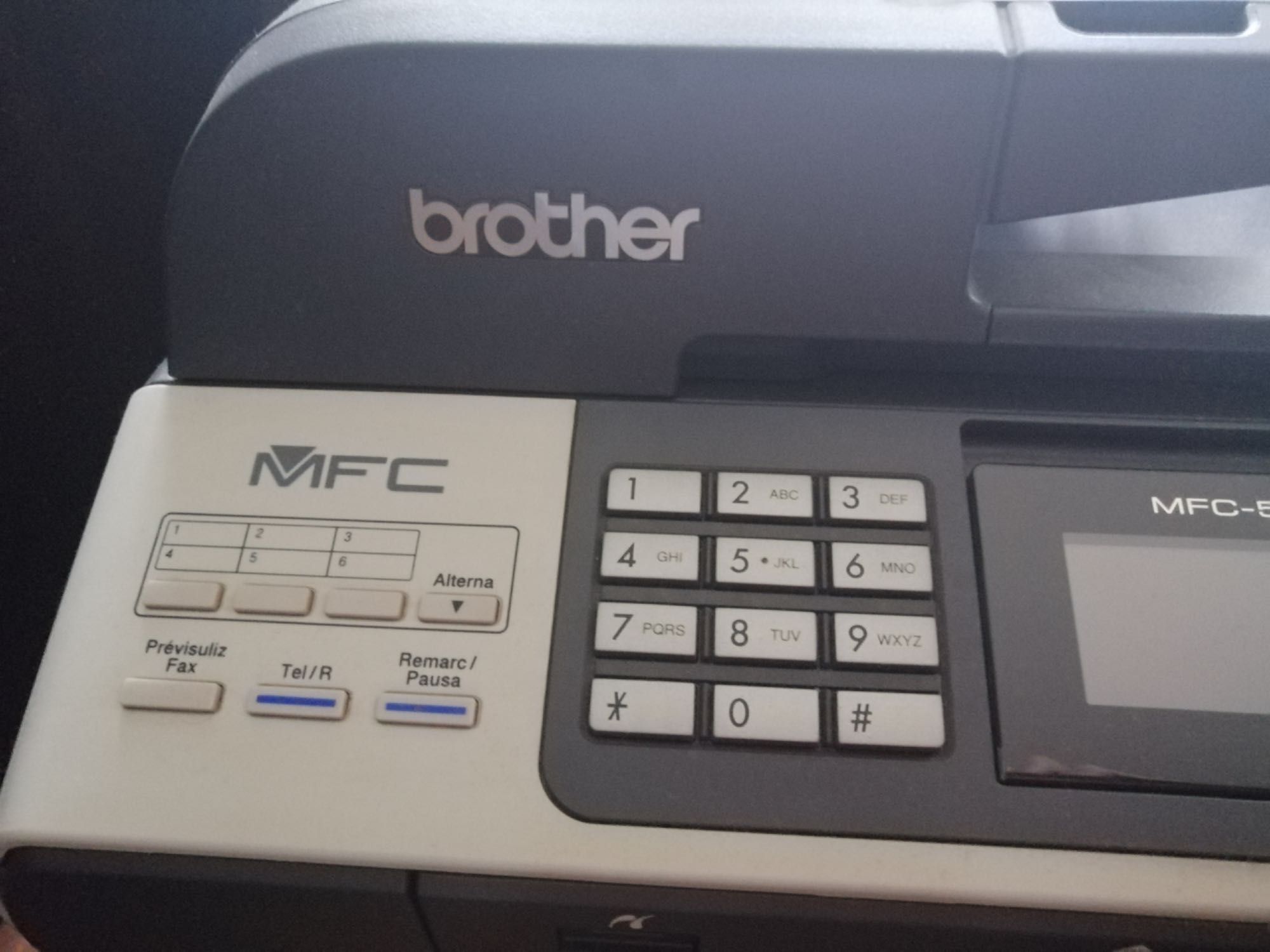 Impressora  Brother MFC-5890CN como nova