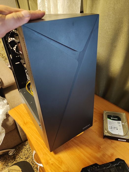 продам системный блок(срочно)