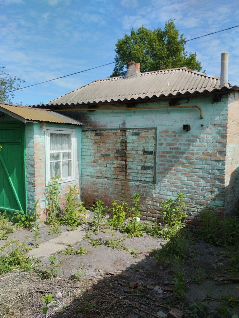Срочно продам два дома,смежные дворы в 5 мин. от ЖД вокзала