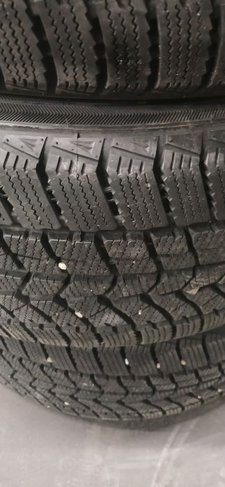 Гума winterking double star