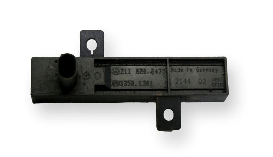 MERCEDES CLK CLS W211 Antena GPS Keyless-GO tyl ORYGINAL
