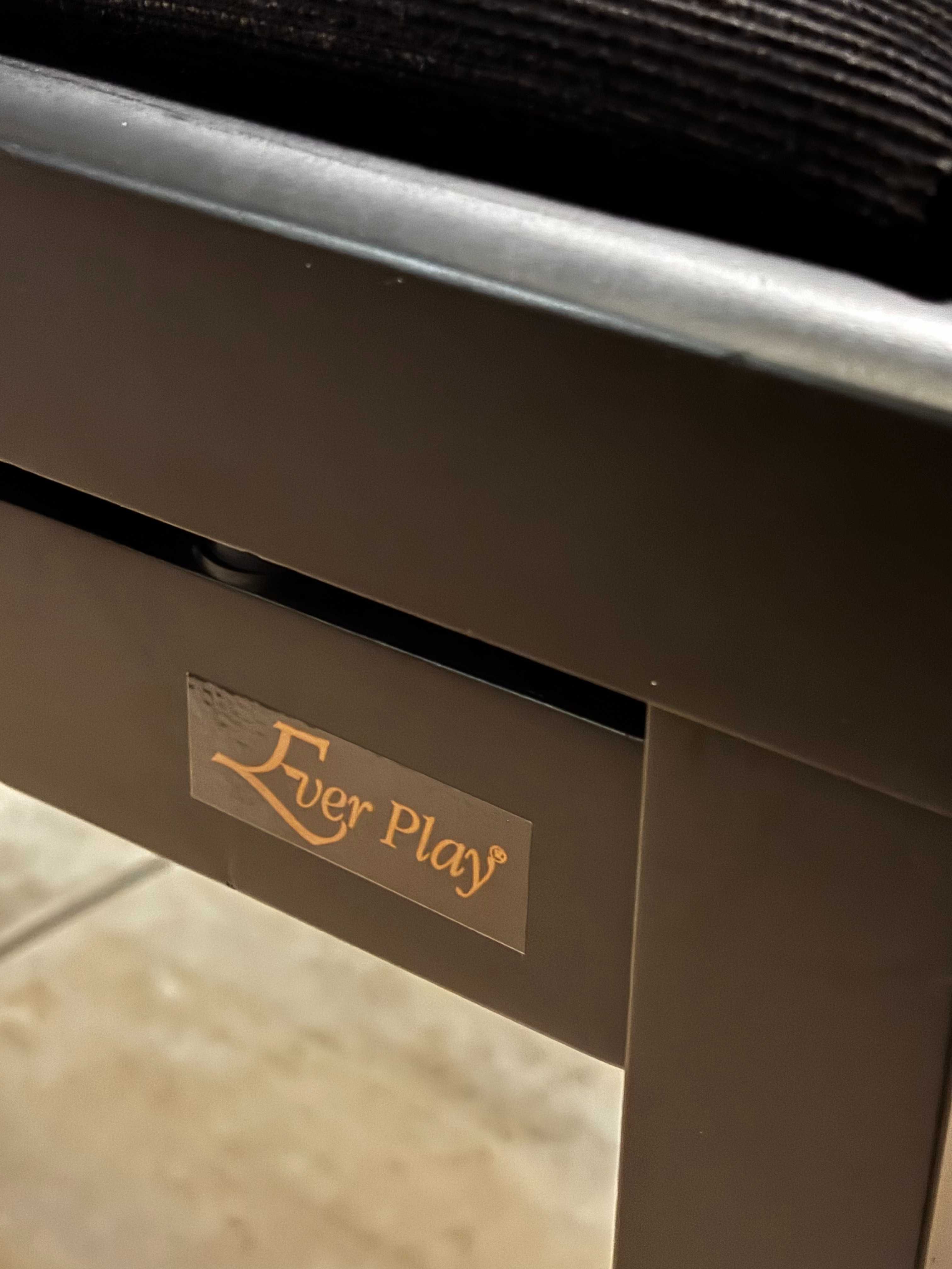 Pianino cyfrowe Roland F-140R + Stołek regulowany