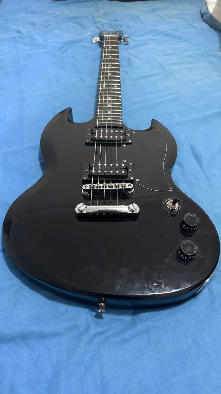Guitarra harley benton bk