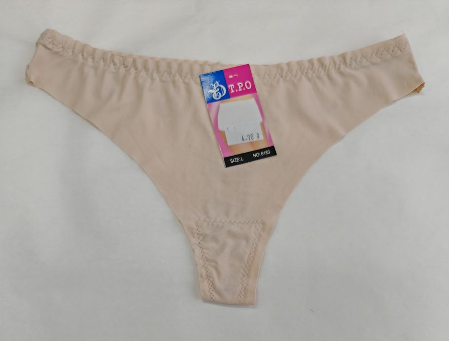 Stringi damskie.