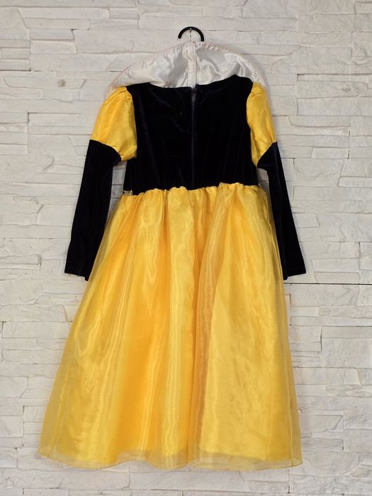 Strój karnawałowy dla dzieci królewna Śnieżka 6-8lat