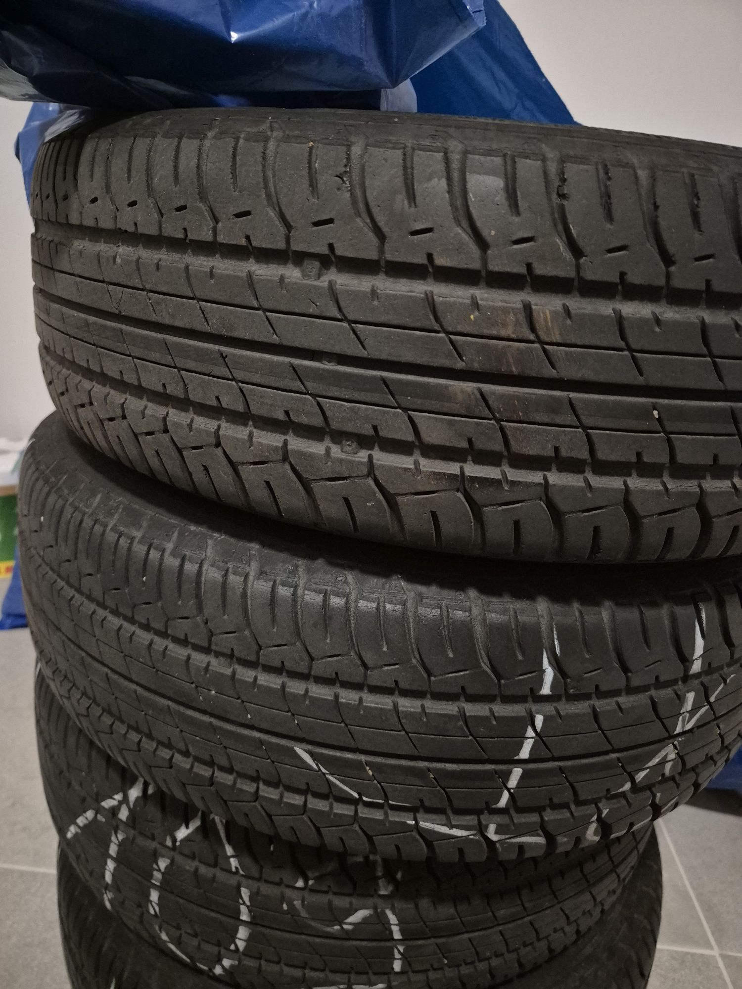 Alufelgi białe felgi nissan micra k12 15 opony letnie 175/65/15