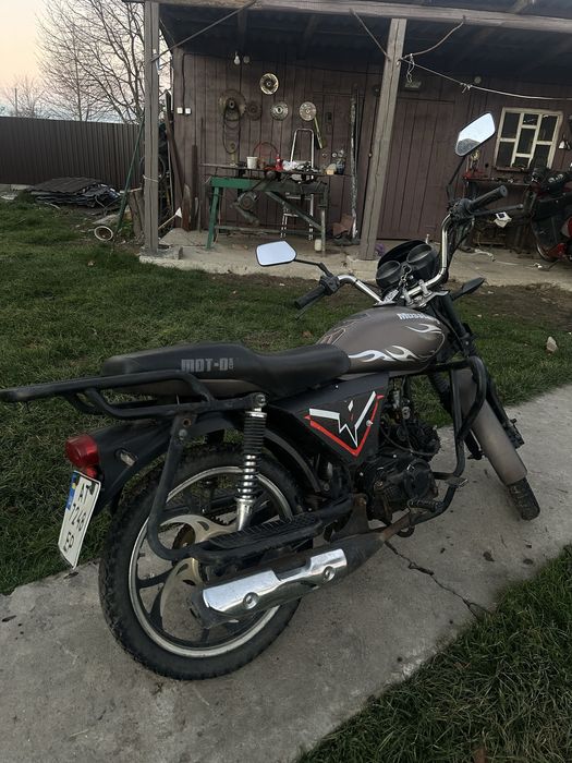 Продам мустанг 125