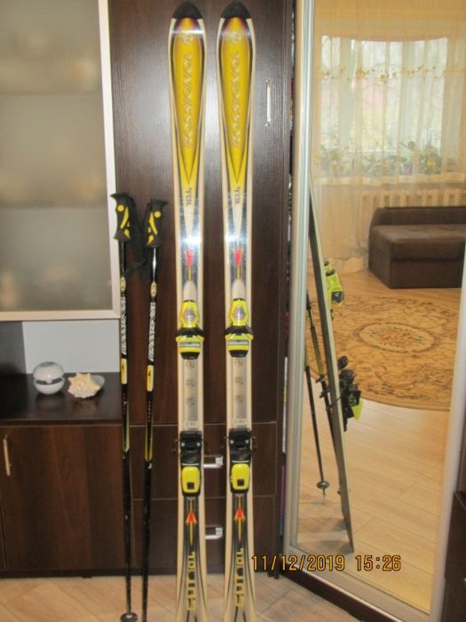 Продажа лыж фирма Россигнол