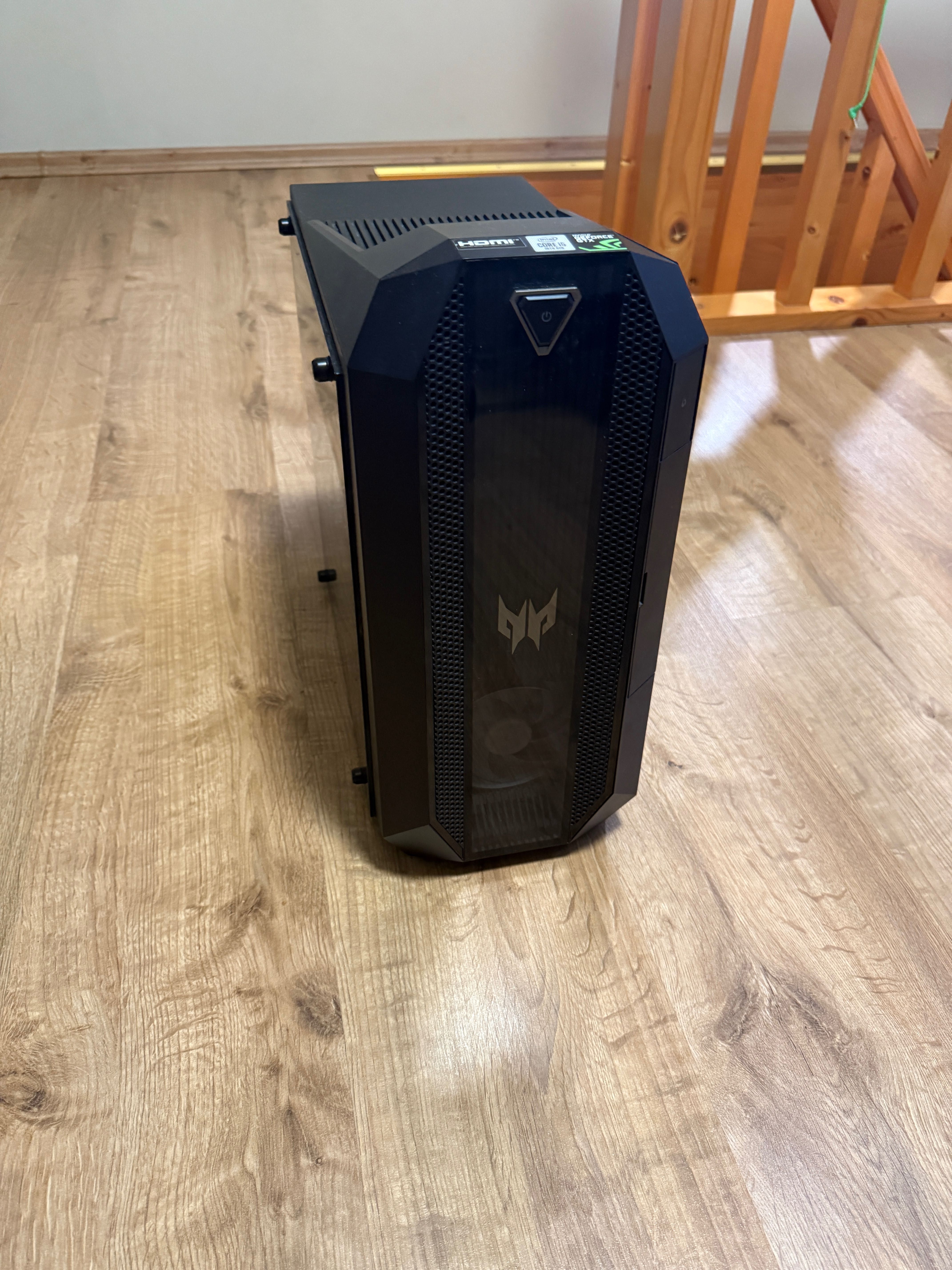 Komputer Predator GTX1050 i5 16GB SSD. Zestaw gamingowy.