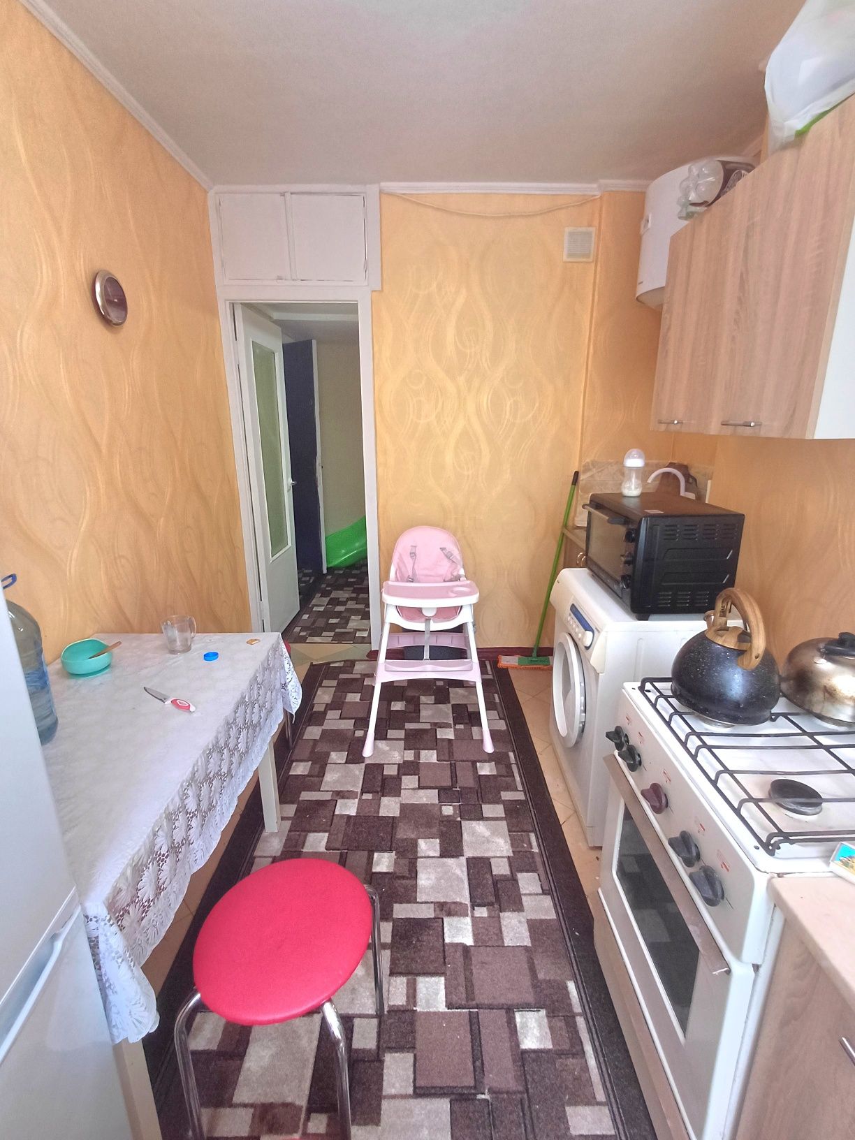 Продам 2-х комнатную квартиру на 5/9 Космонавтов / Баштанский  рынок