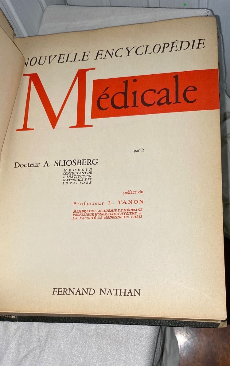 Antiga enciclopédia medical