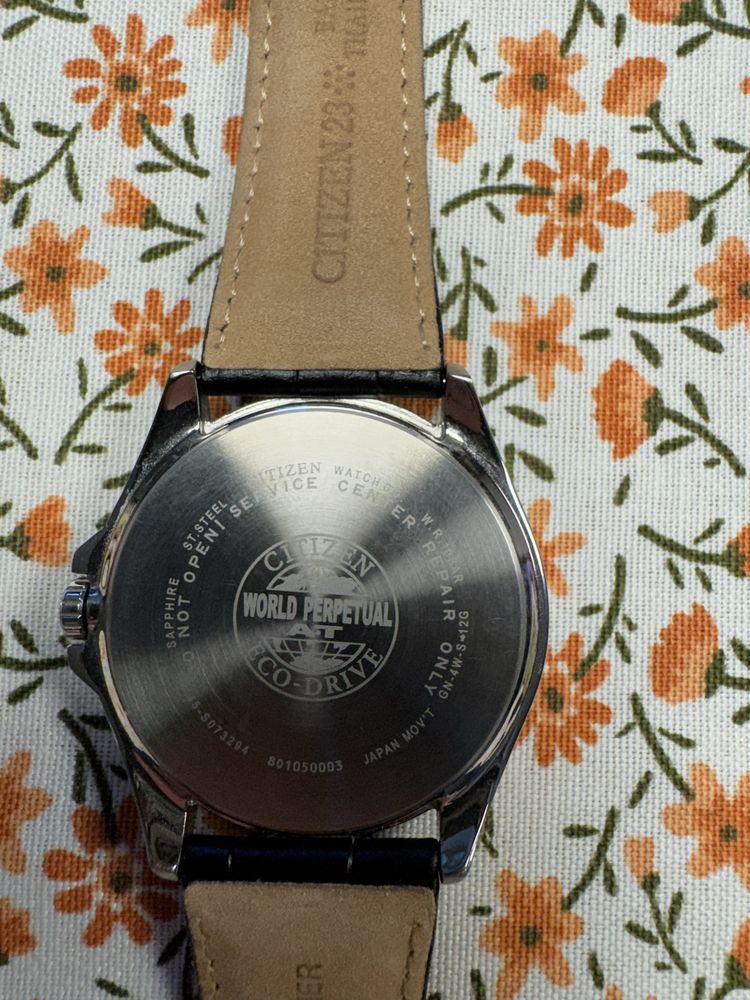 Zegarek Citizen CB0010-02E radio szafir solar eco-drive