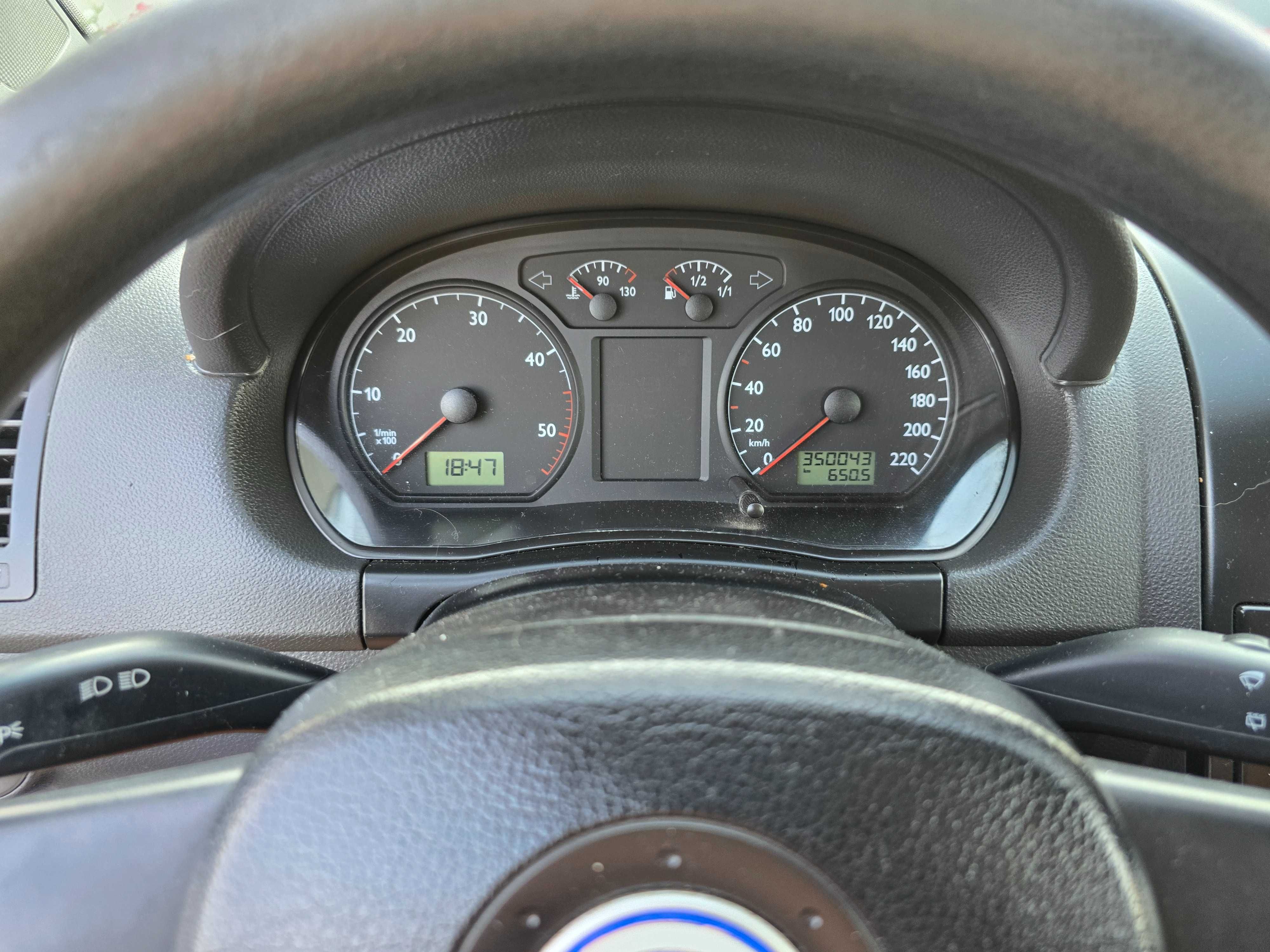 Volkswagen POLO 1.4 TDI 2002
