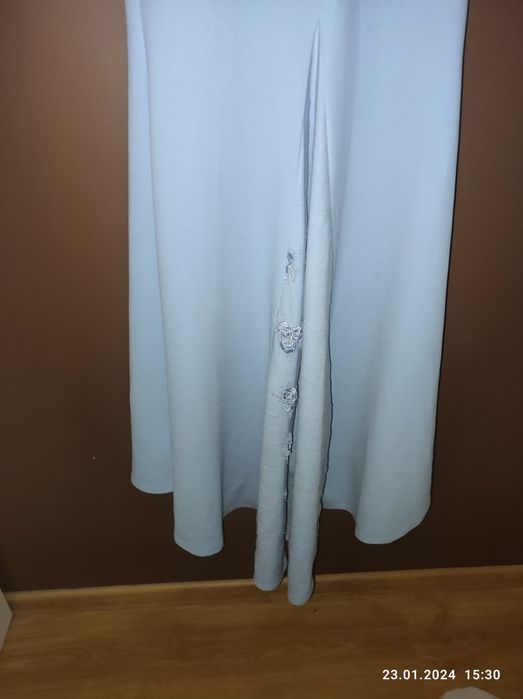 Sukienka trencz dłuższy tył