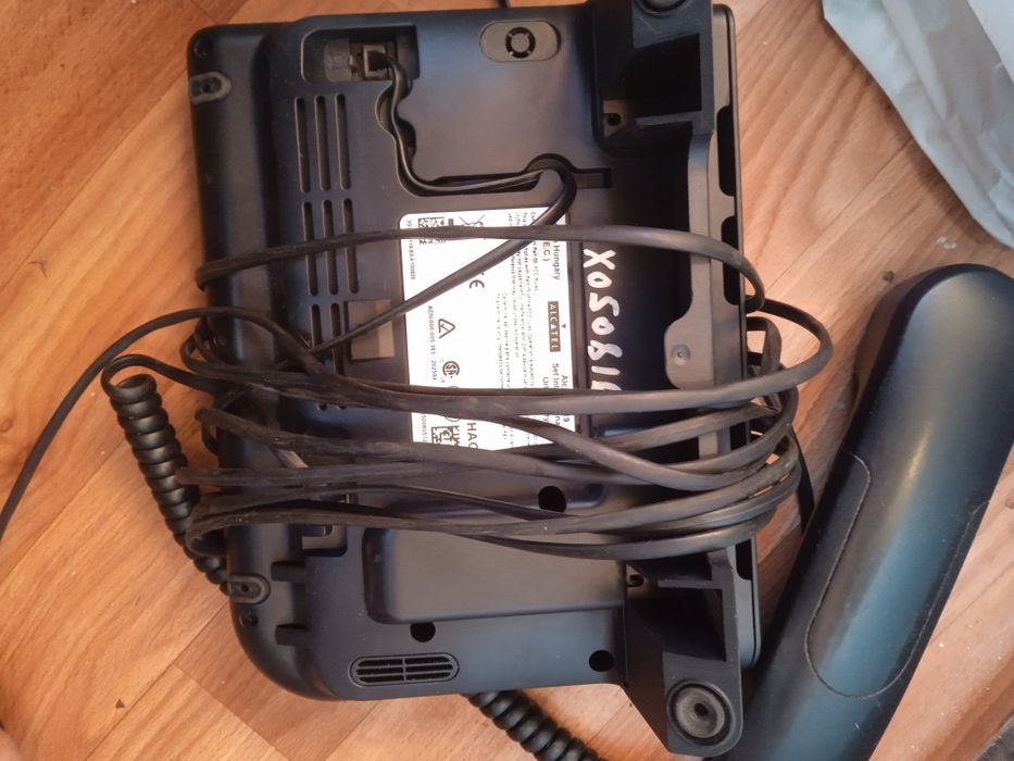 Продам телефон Alcatel