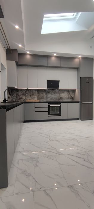 Меблі на замовлення. Кухні, шафи, дитячі, передпокої.