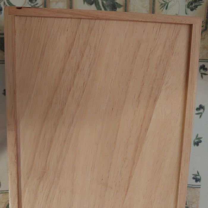 Drewniana skrzynka na herbatki  NOWA