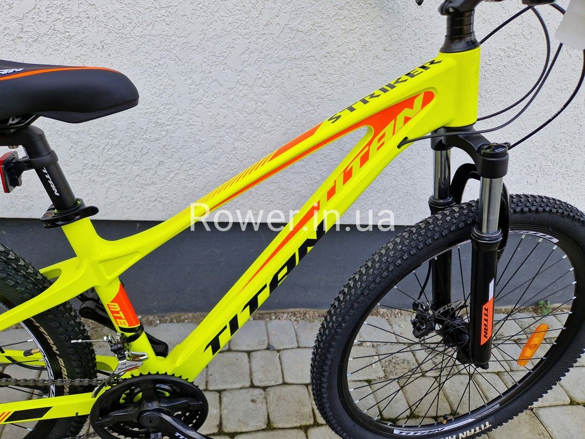 Велосипед XS магнієвий Titan Stricker 26 2024 Рама-14" neon yellow-ora