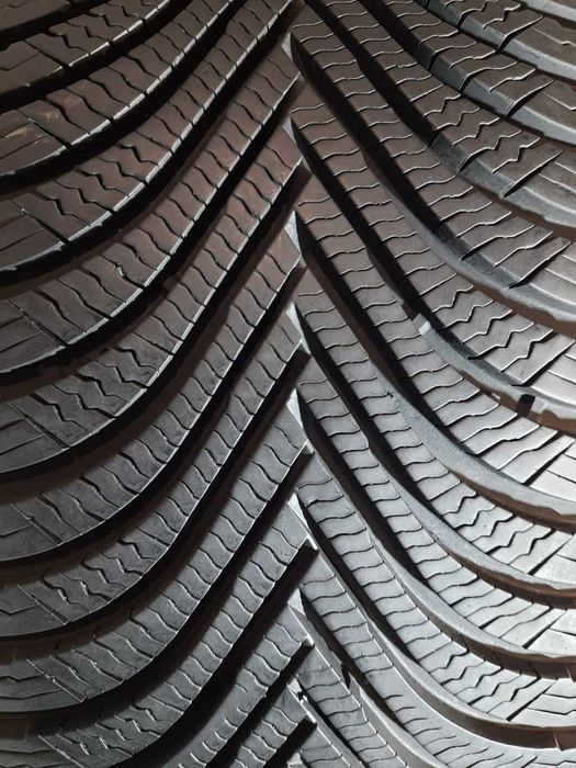 Шини 7,5мм 225/50 R17 MICHELIN Alpin 5 б/у зима склад