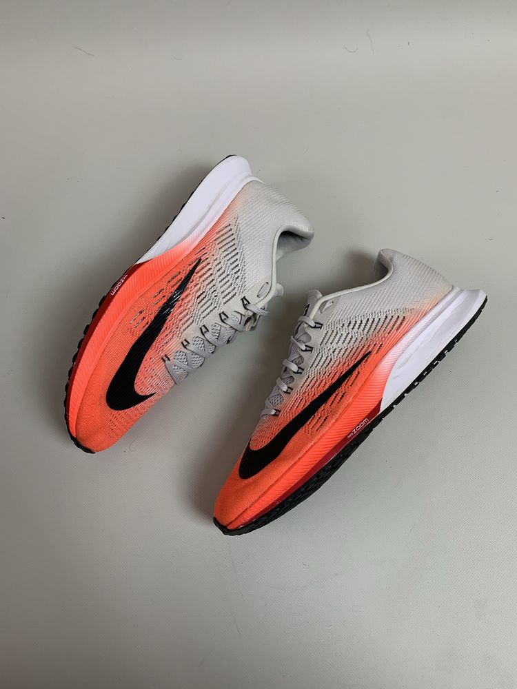 Кросівки Nike zoom розмір 43 27,5 см