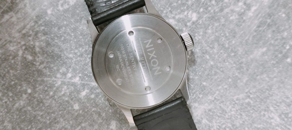 Relógio Nixon Novo