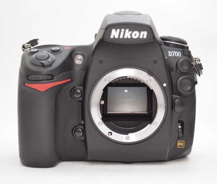Nikon D700 FX Digital c/ Nikon AF 28-105mm Macro t/ impecável -Porto